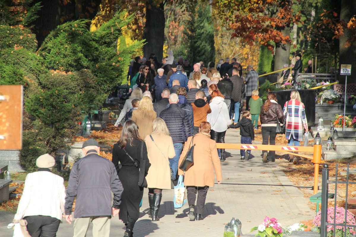 Cmentarz w Bolesławcu - 1 listopada 2024