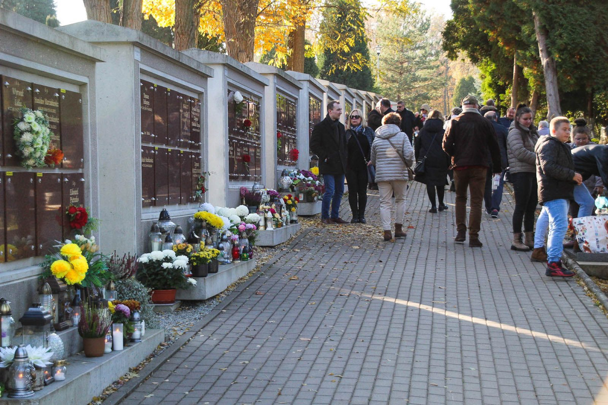 Cmentarz w Bolesławcu - 1 listopada 2024
