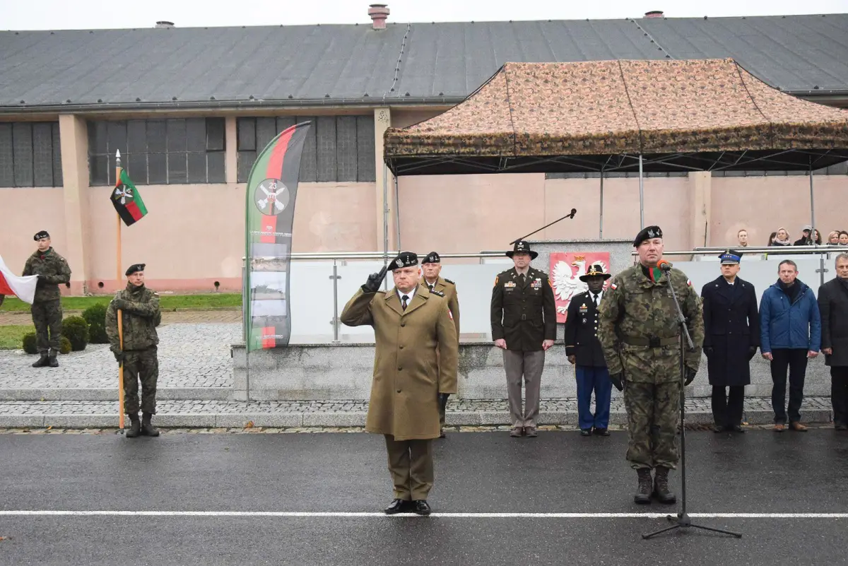 Obchody Święta Niepodległości w bolesławieckiej jednostce