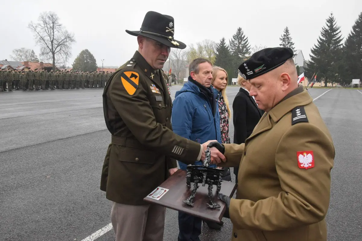 Obchody Święta Niepodległości w bolesławieckiej jednostce