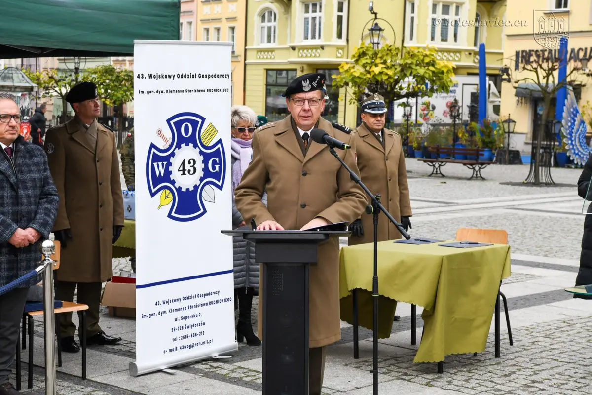 Uroczystość w rynku