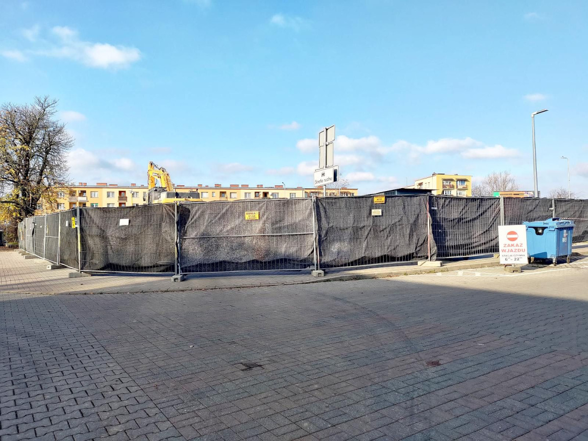 Tyle zostało po budynku Bolko. Pozostały fotografie i wspomnienia