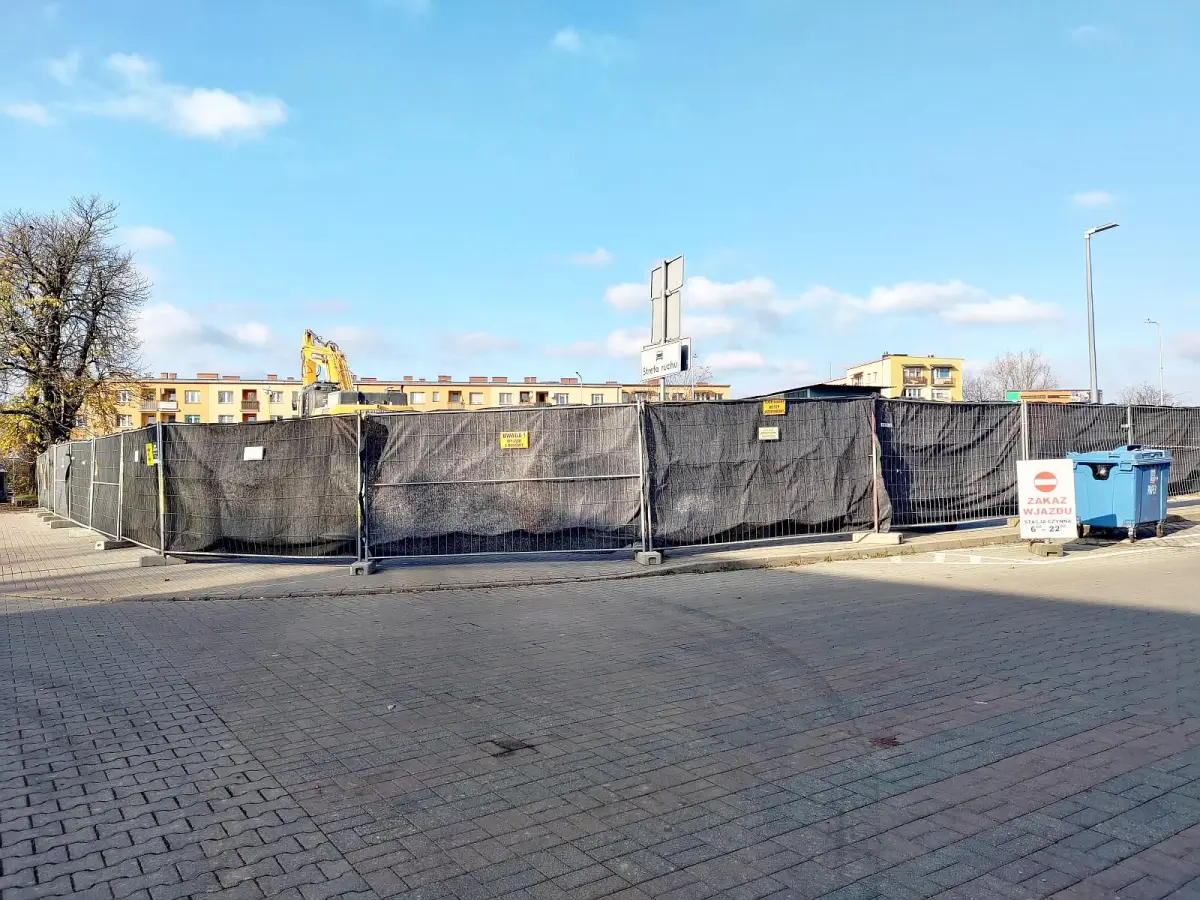 Tyle zostało po budynku Bolko. Pozostały fotografie i wspomnienia