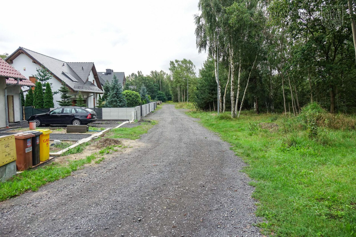 Rusza budowa drogi przy Czerwonych Maków