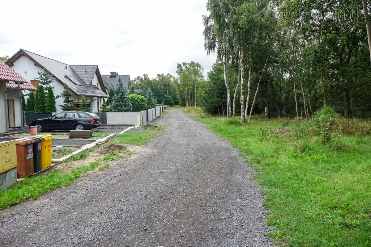 Rusza budowa drogi przy Czerwonych Maków