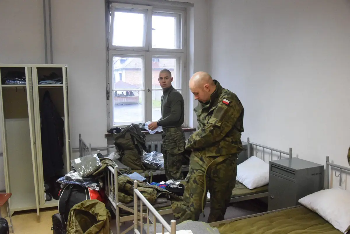 Nowi ochotnicy w bolesławieckim pułku