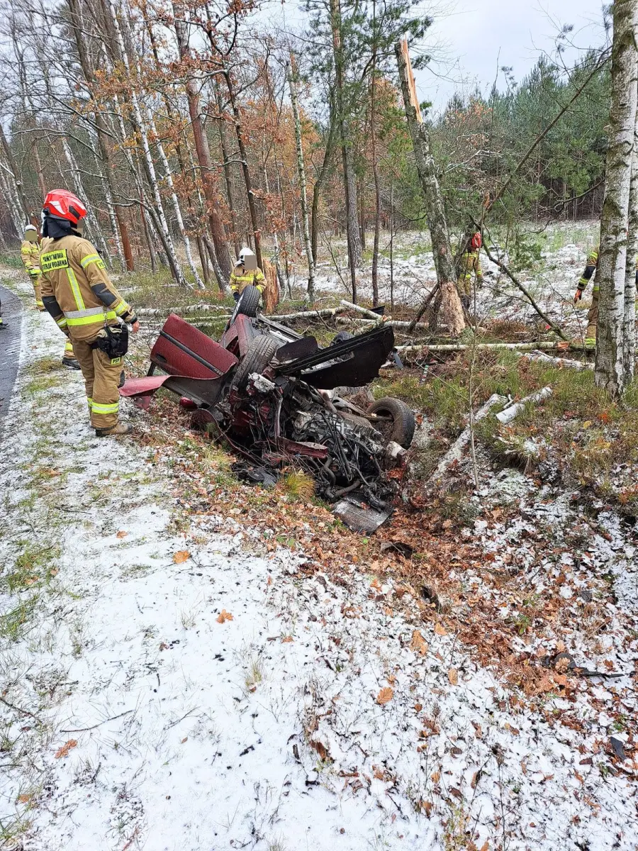 Wypadek między Krzyżową a Gromadką