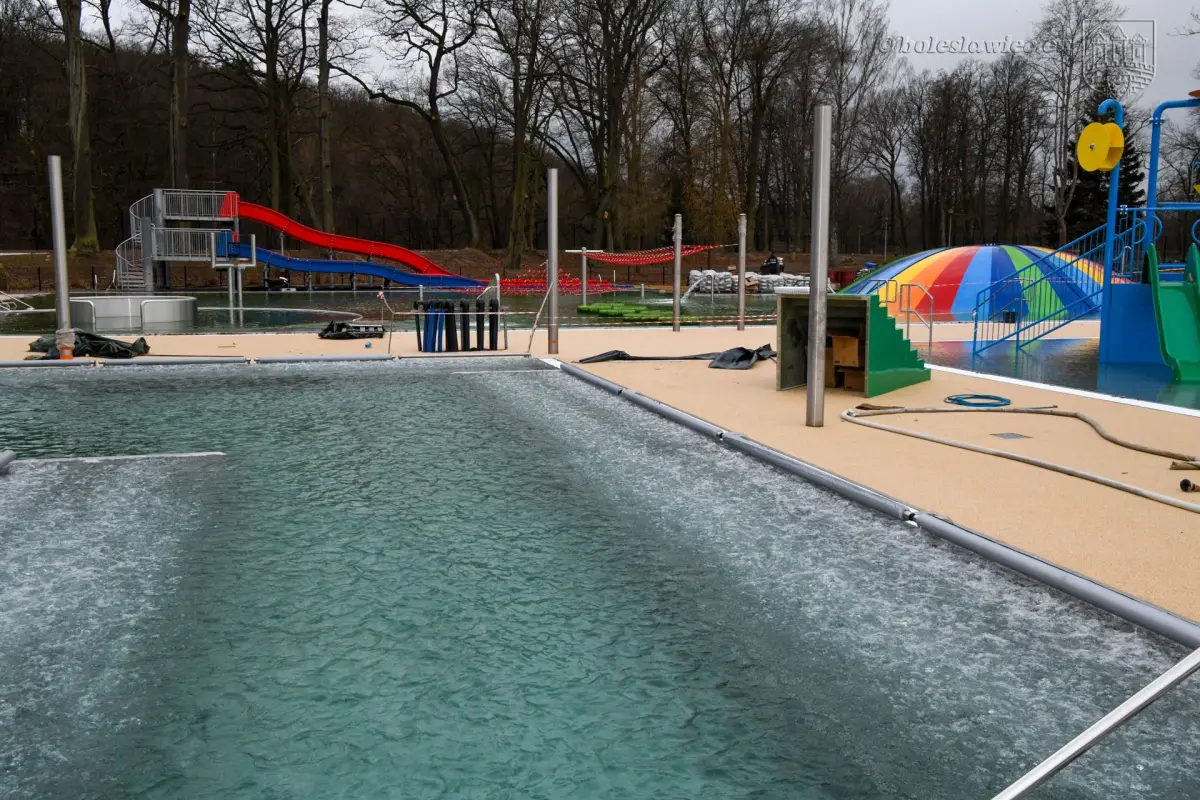 Nowoczesny park wodny w Bolesławcu. Kiedy zostanie otwarty?
