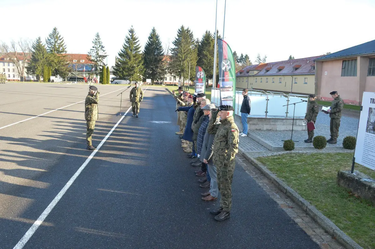 Uroczystość w 23 Śląskim Pułku Artylerii w Bolesławcu
