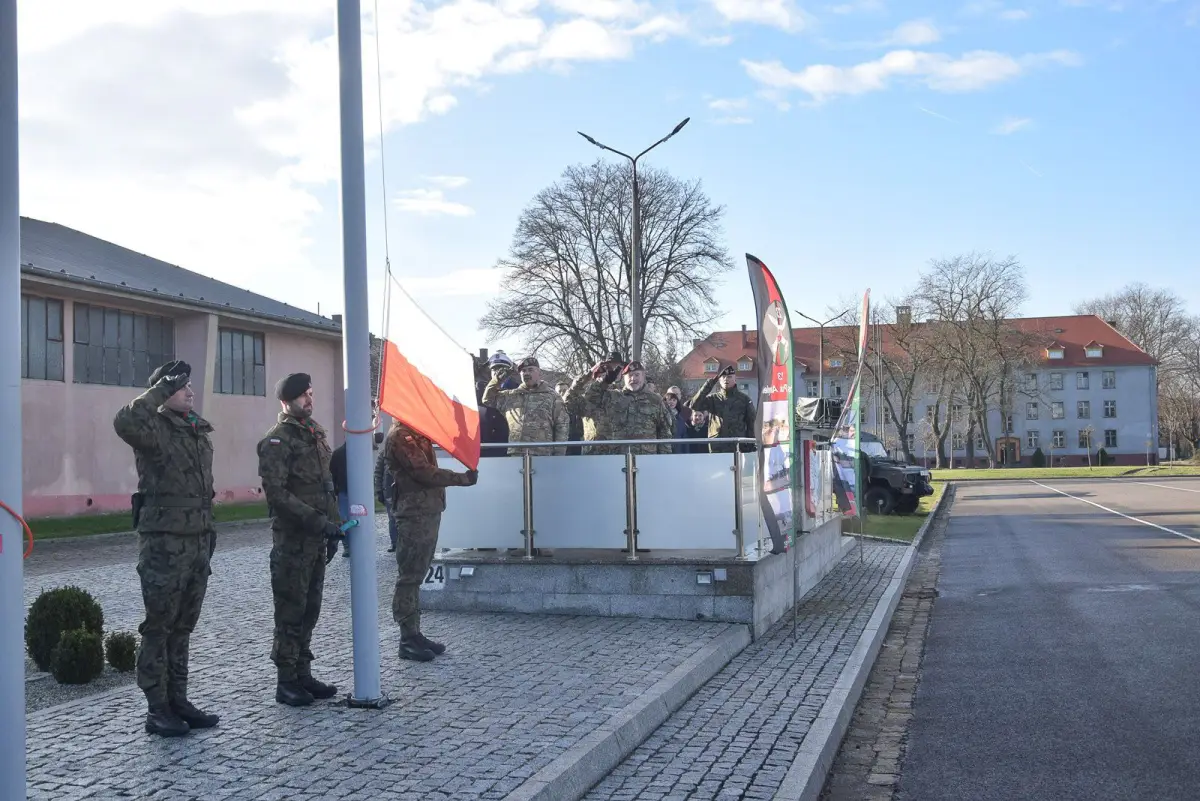Uroczystość w 23 Śląskim Pułku Artylerii w Bolesławcu