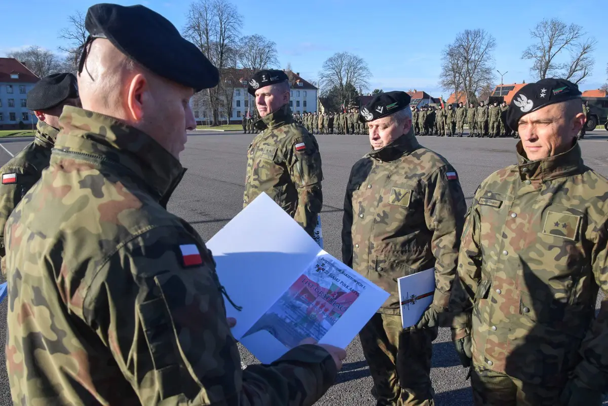 Uroczystość w 23 Śląskim Pułku Artylerii w Bolesławcu
