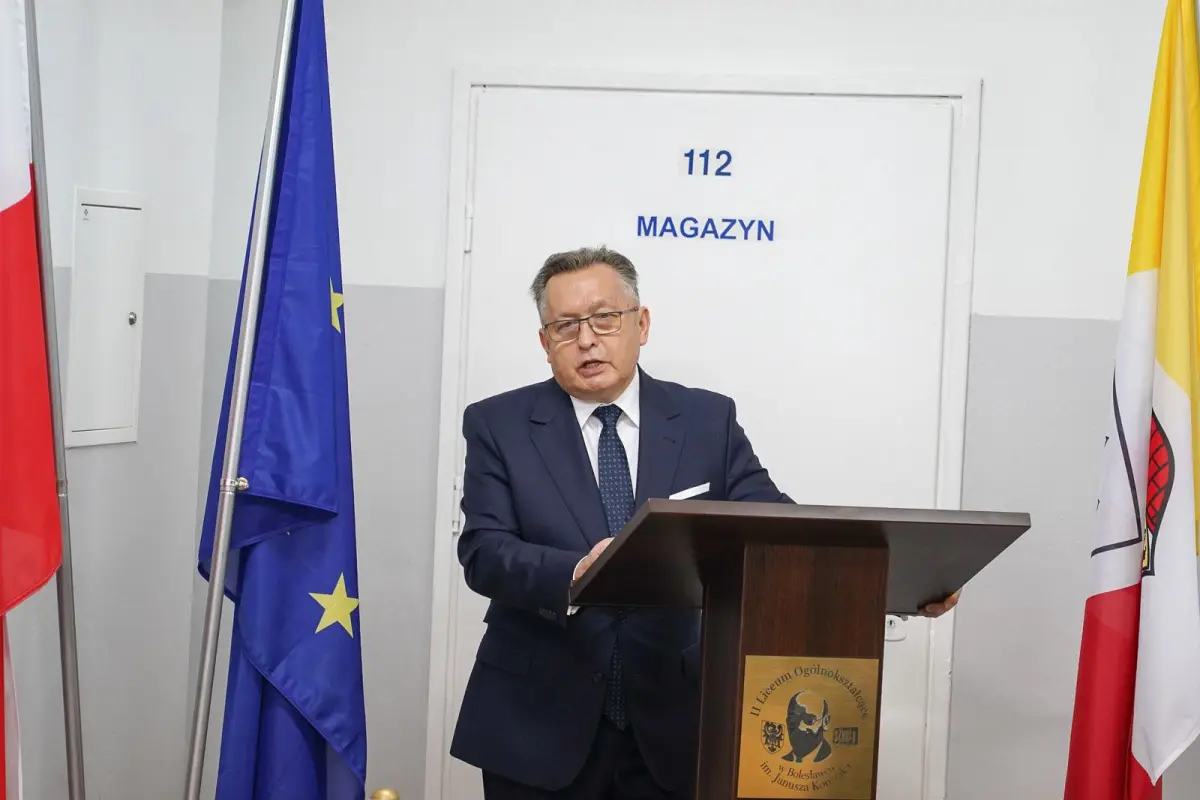Otwarcie wirtualnej strzelnicy w II LO w Bolesławcu