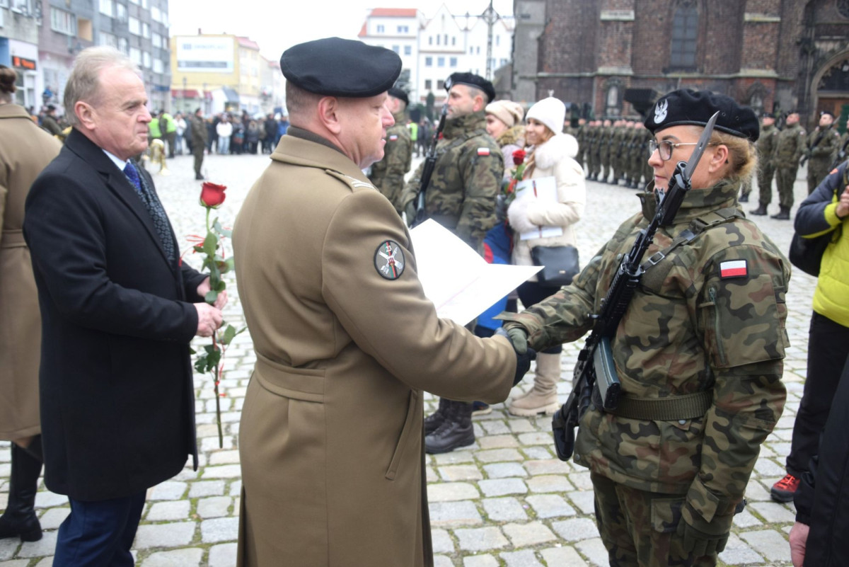 Żołnierze ochotnicy z 23 Śląskiego Pułku Artylerii złożyli przysięgę