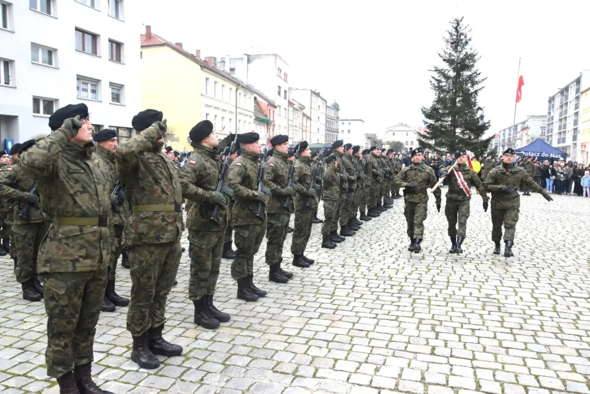 Żołnierze ochotnicy z 23 Śląskiego Pułku Artylerii złożyli przysięgę