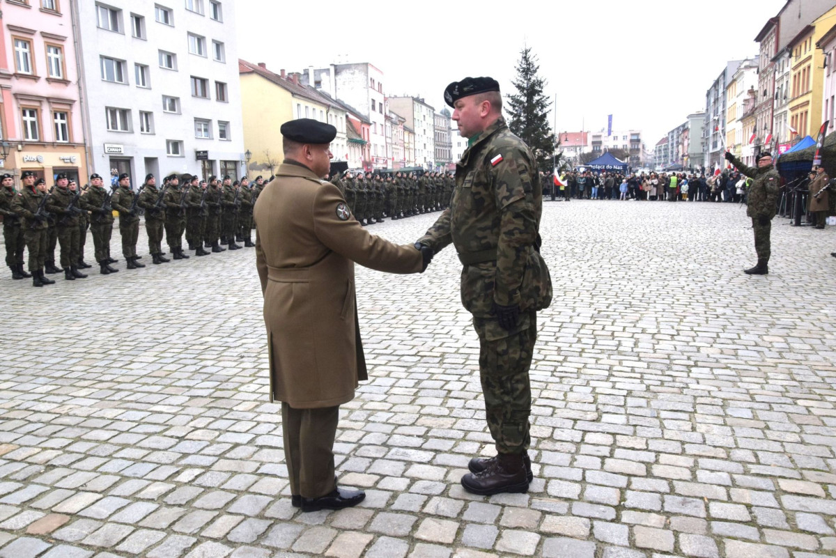 Żołnierze ochotnicy z 23 Śląskiego Pułku Artylerii złożyli przysięgę