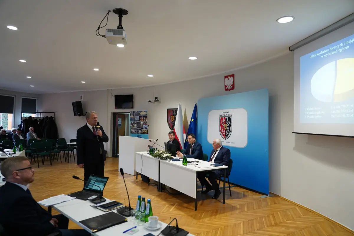 Budżet Powiatu Bolesławieckiego na 2025 rok przyjęty