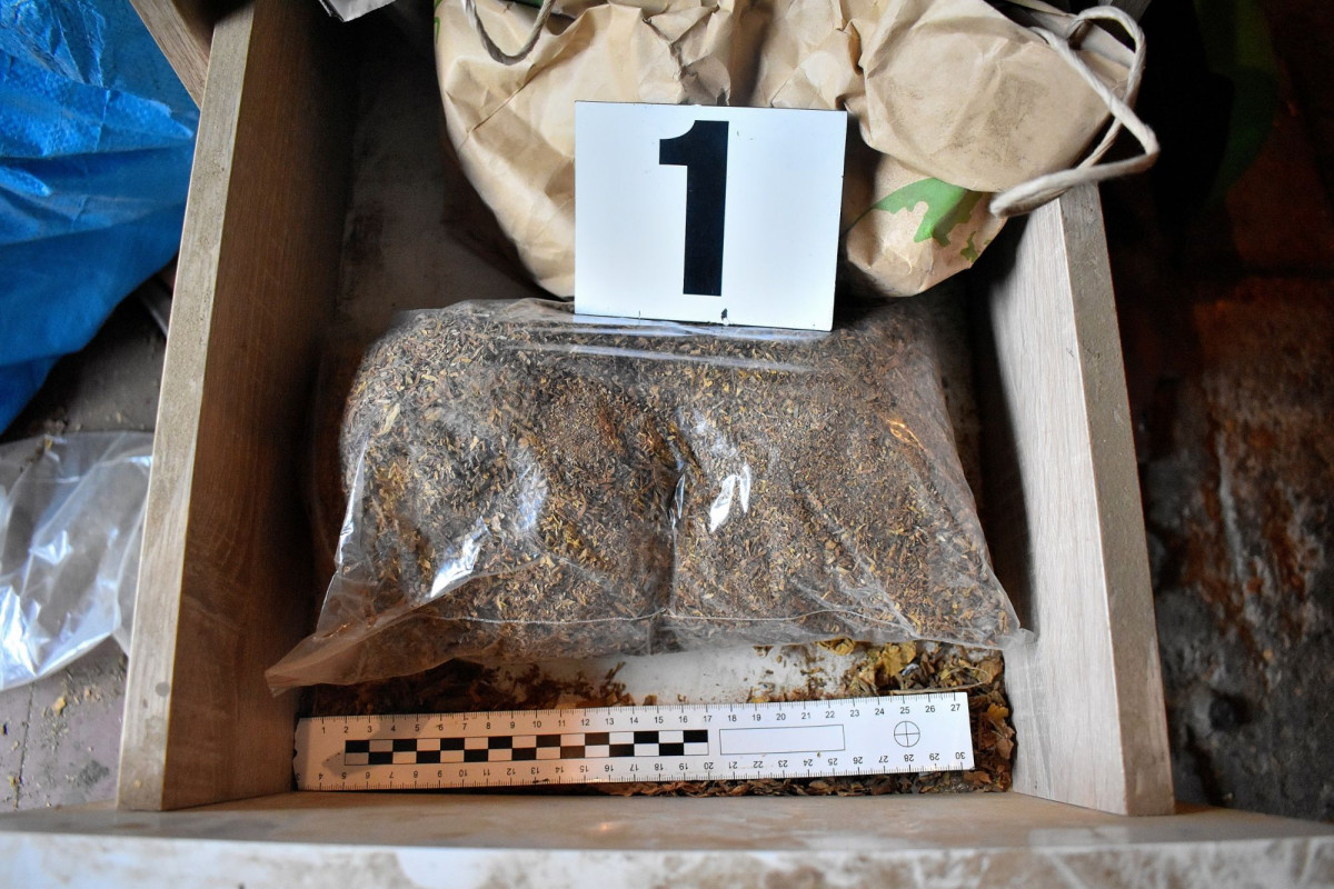 W bagażniku przewoził 200 kg wyrobów tytoniowych bez akcyzy