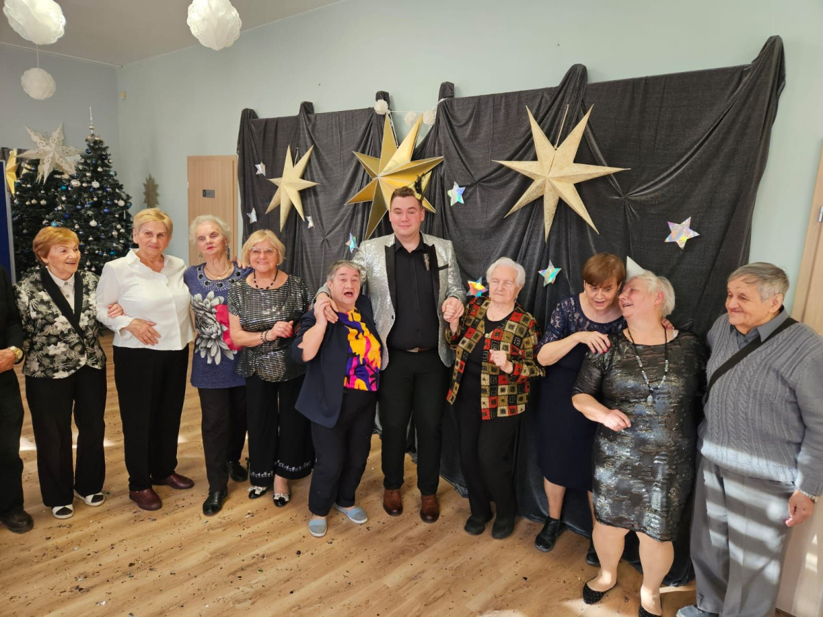 Życzenia od seniorów z Dziennego Dom Senior+