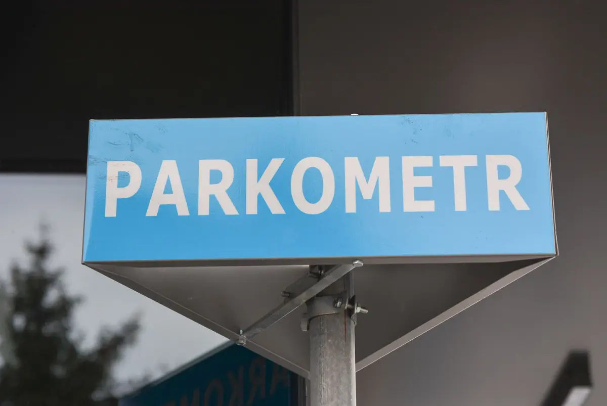 Parkometry przy galerii