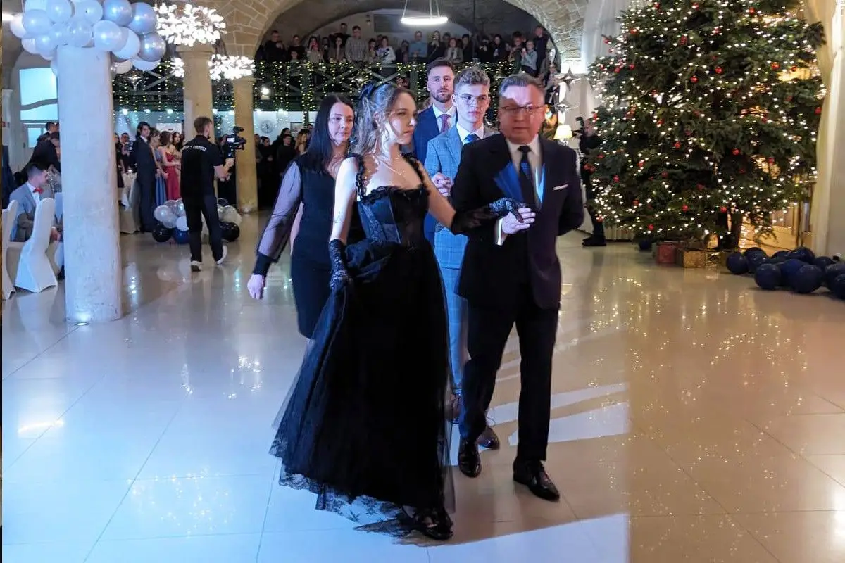 Maturzyści z II LO już po studniówce