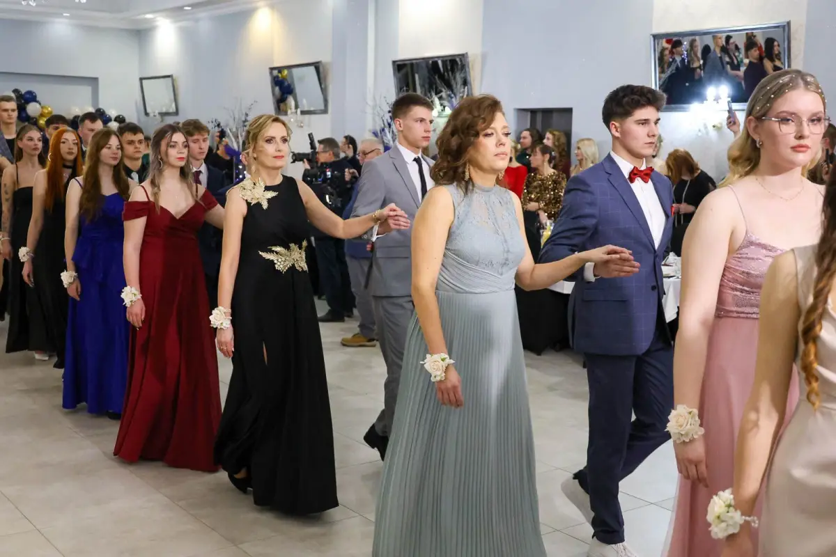 Studniówka Zespołu Szkół Budowlanych w Bolesławcu (2025 rok)