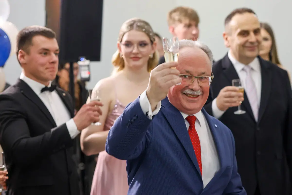 Studniówka Zespołu Szkół Budowlanych w Bolesławcu (2025 rok)