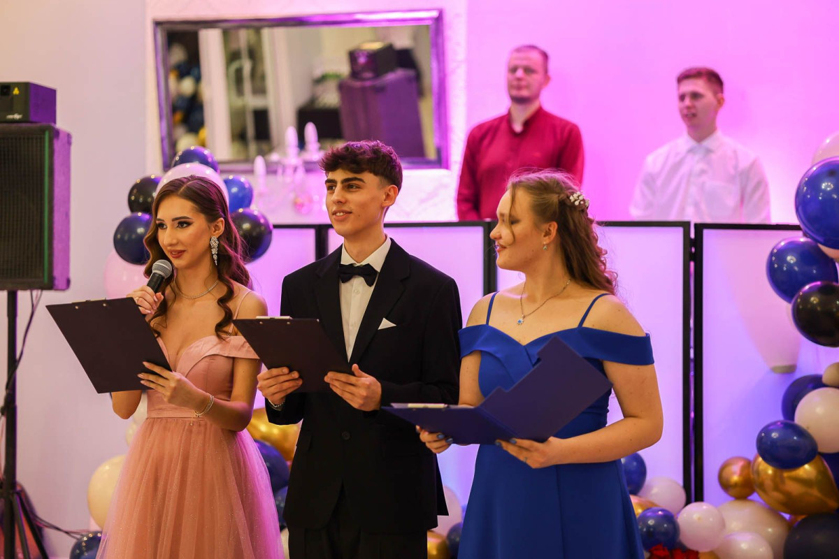 Studniówka 3 Liceum Ogólnokształcącego w Bolesławcu