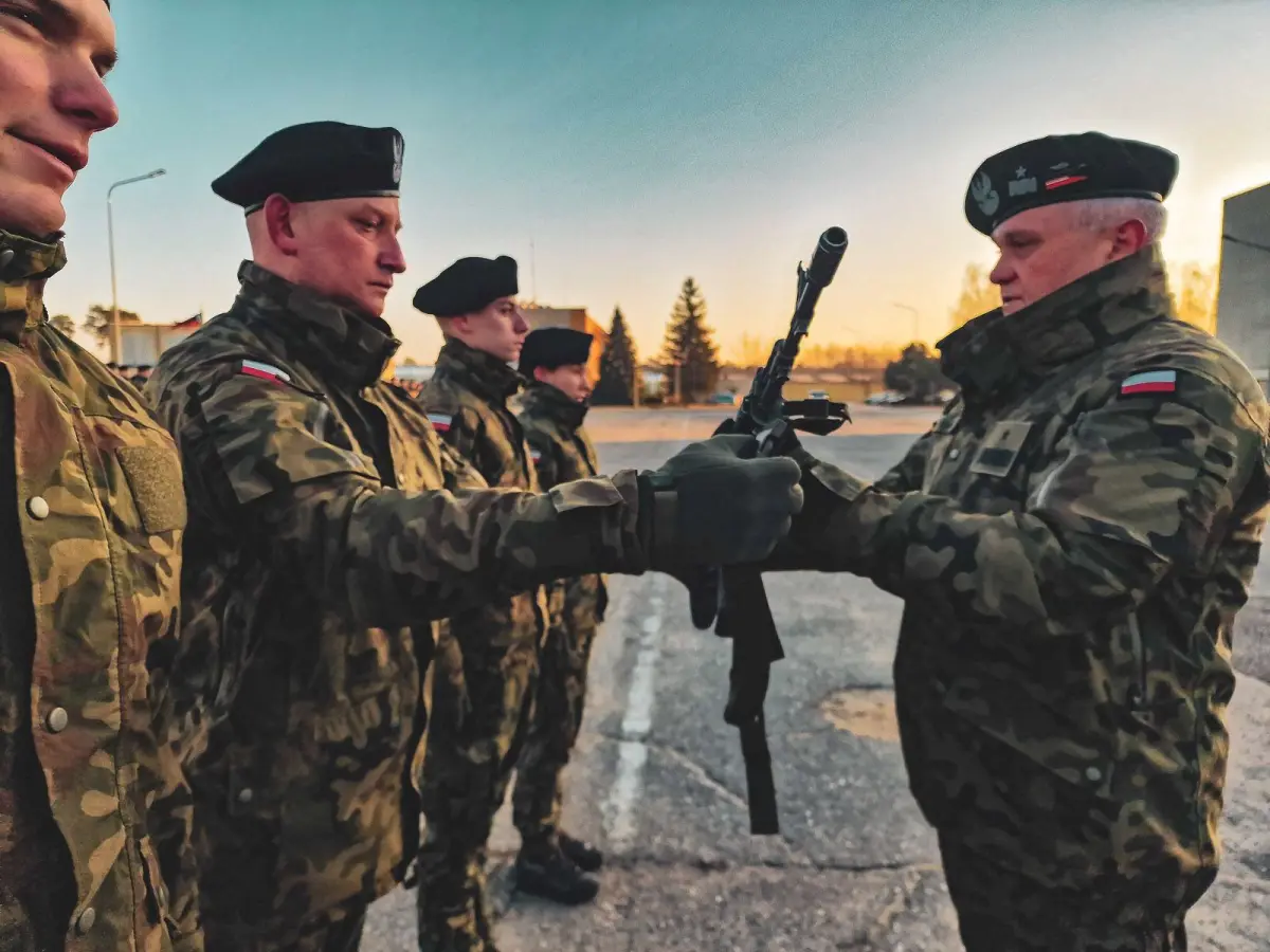Uroczystość w 10 Brygadzie Kawalerii Pancernej w Świętoszowie