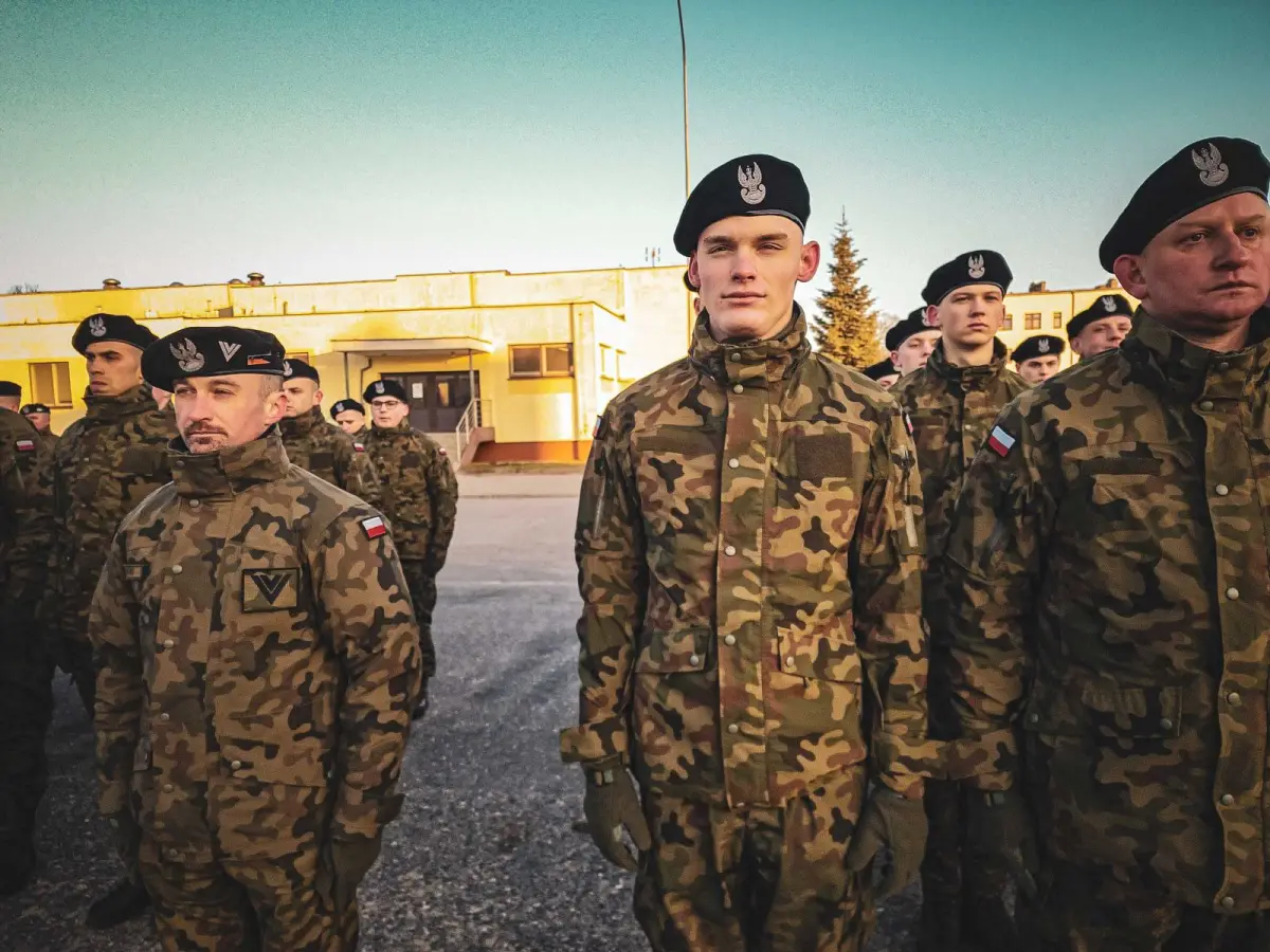 Uroczystość w 10 Brygadzie Kawalerii Pancernej w Świętoszowie