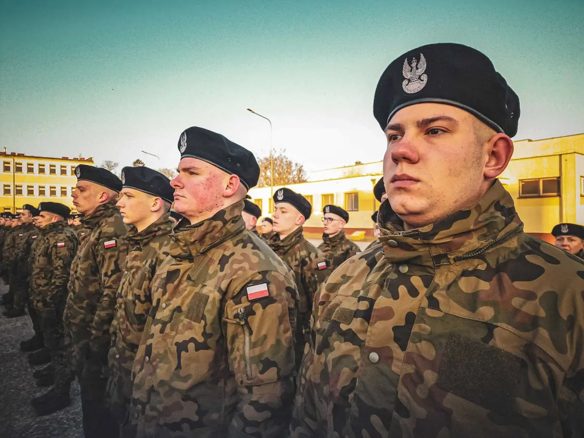 Uroczystość w 10 Brygadzie Kawalerii Pancernej w Świętoszowie