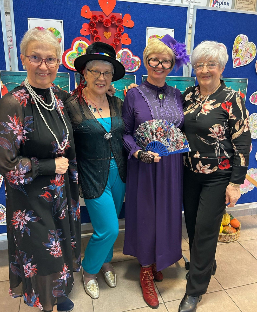 Bolesławieccy seniorzy bawili się na balu karnawałowym