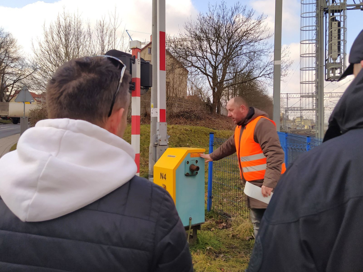 Prezentacja Żółtej Naklejki na spotkaniu z instruktorami nauki jazdy w Bolesławcu