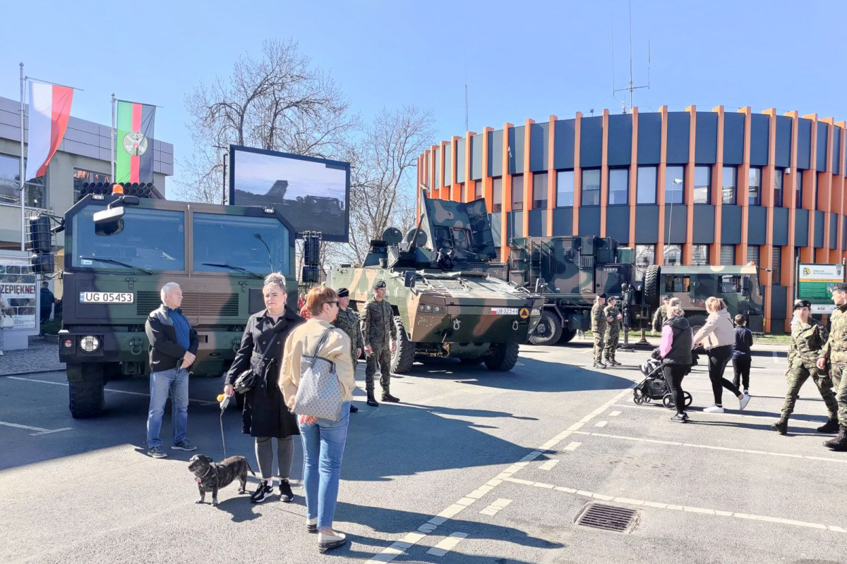 Piknik wojskowy w Bolesławcu