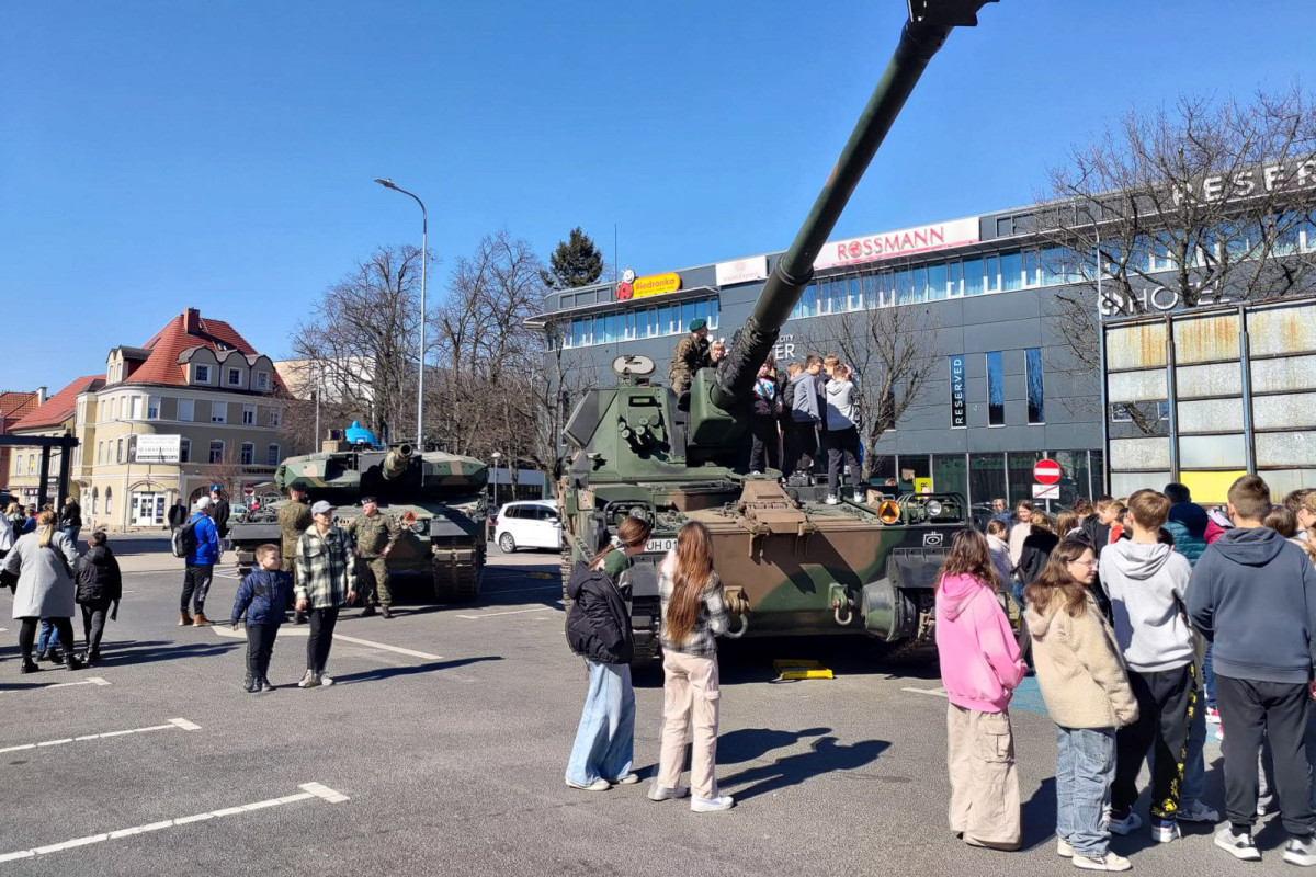 Piknik wojskowy w Bolesławcu