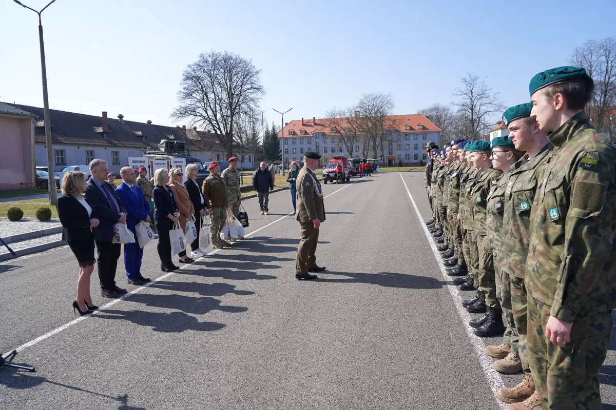 Ponad 280 uczniów wzięło udział w szkoleniu „Bezpieczny Dolny Śląsk”