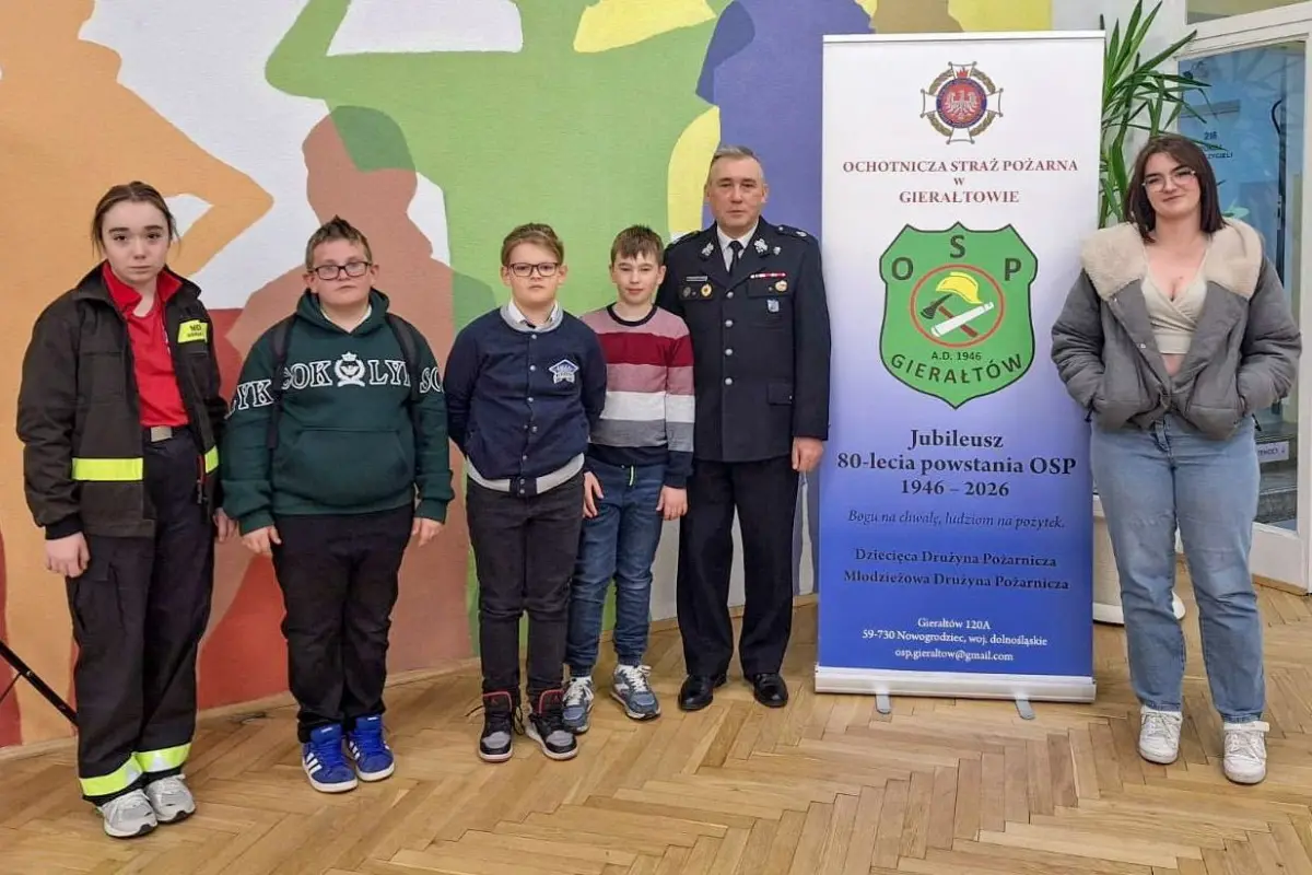 Uczestnicy turnieju pożarniczego