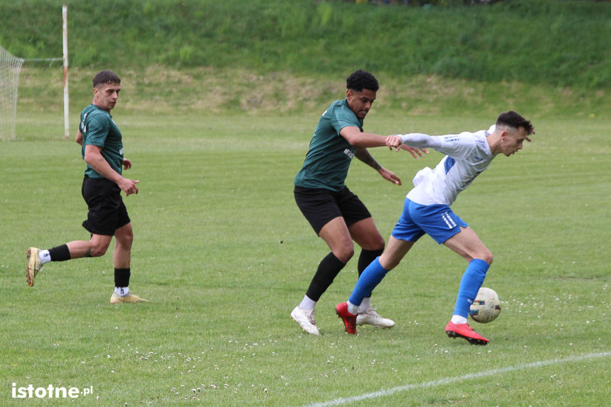 Galeria z meczu BKS Bolesławiec - Hutnik Pieńsk