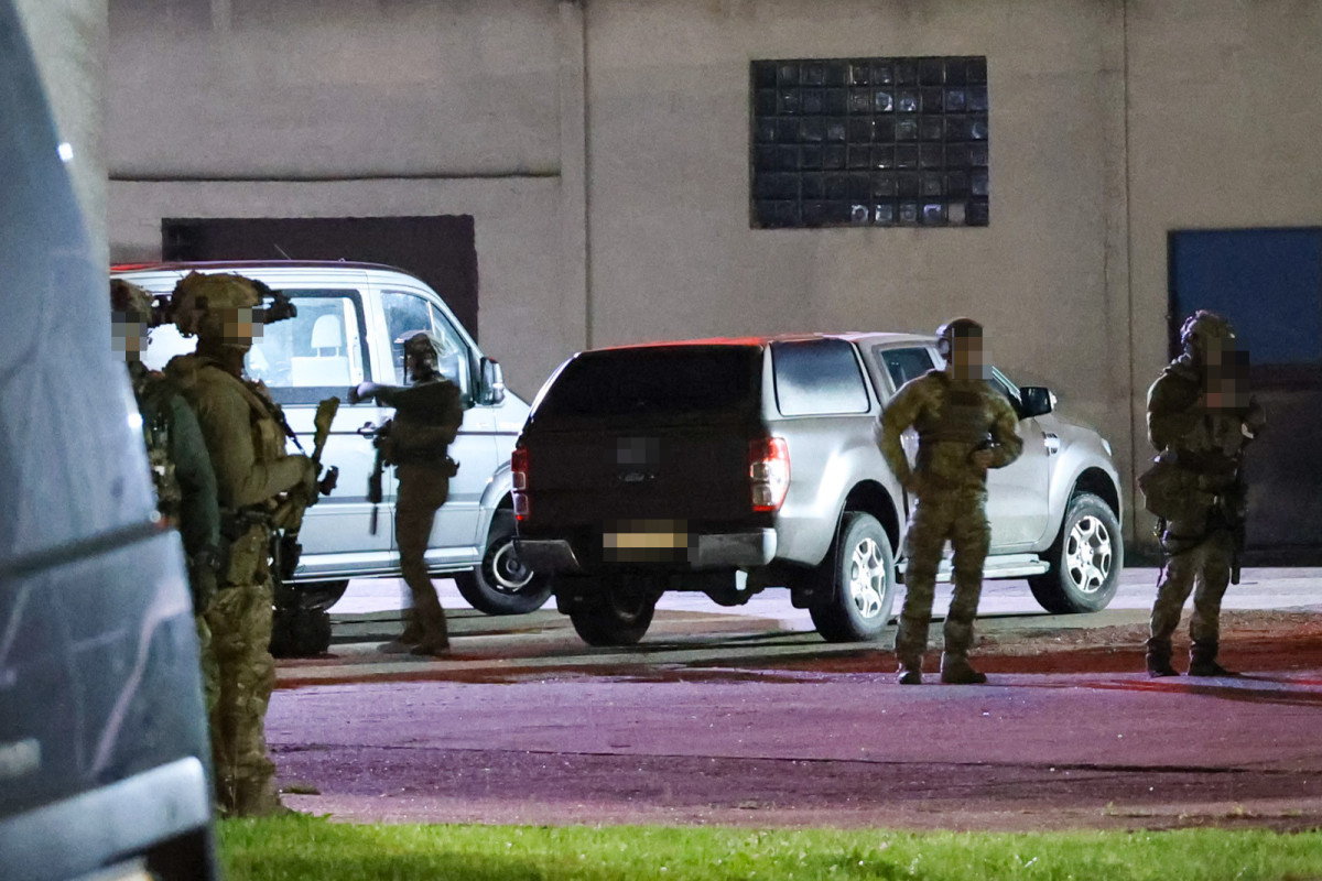 Ćwiczenia militarne przy Zakładzie Energetyki Cieplnej w Bolesławcu