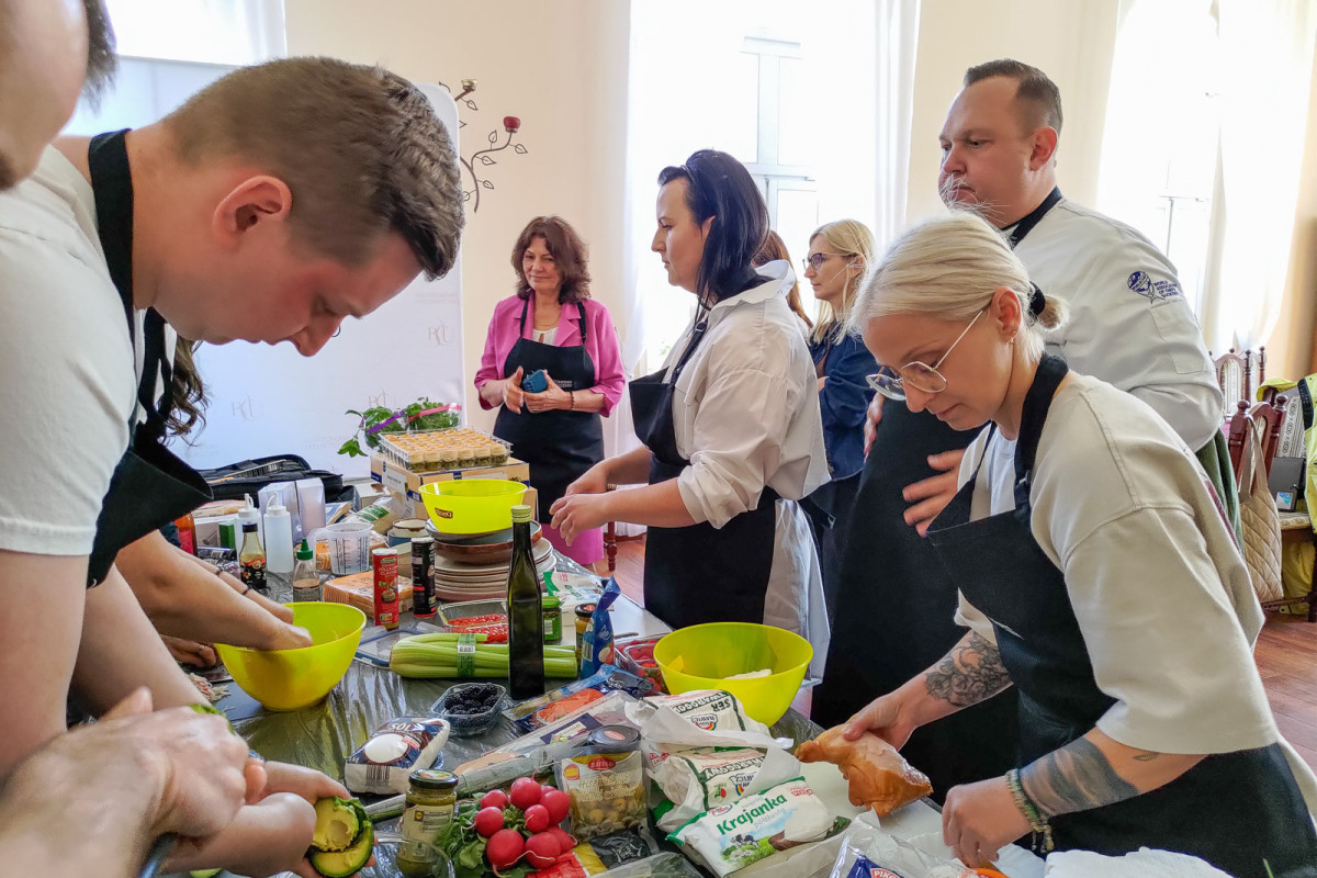 Warsztaty gastronomiczno-kelnerskie w Bolesławcu