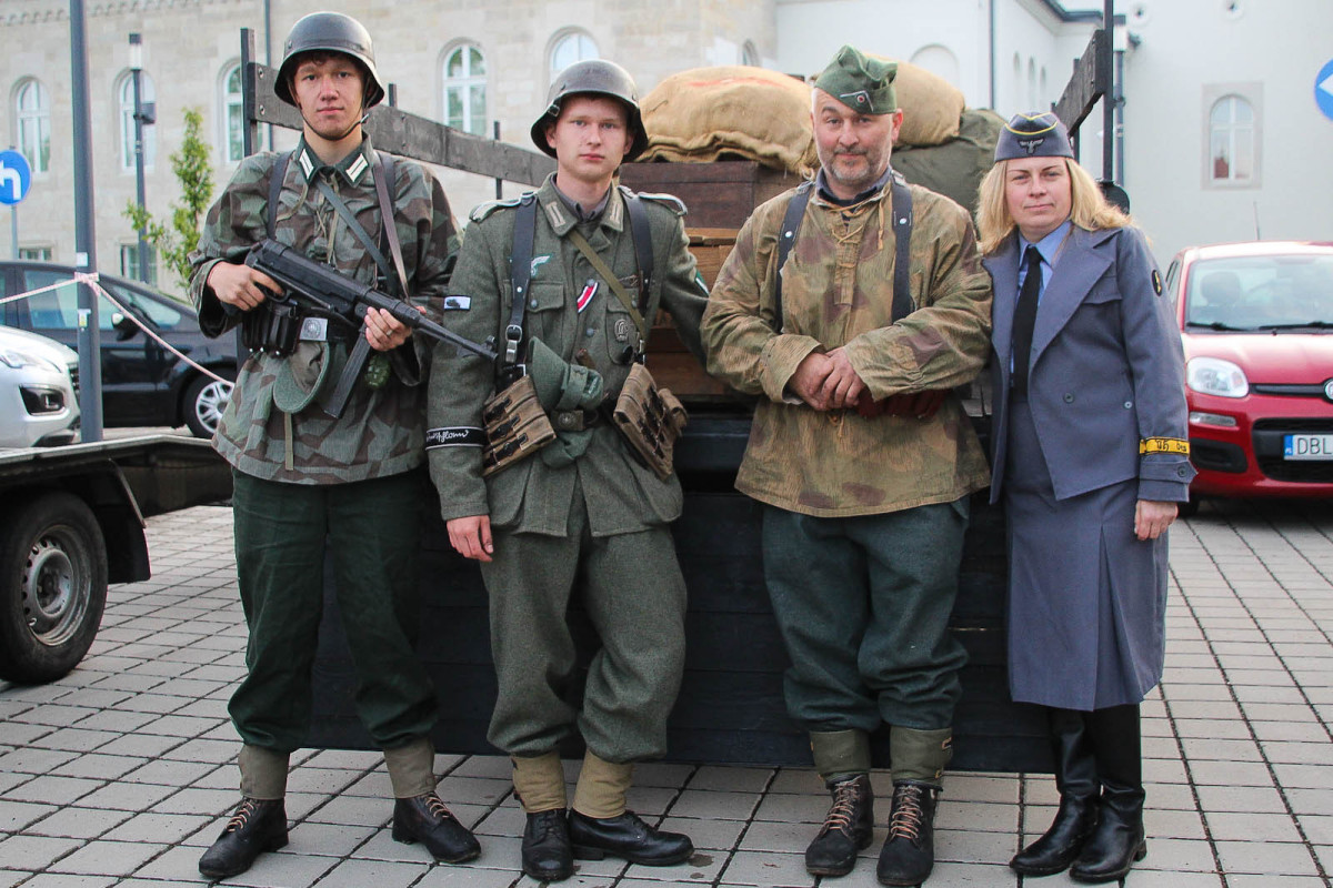 Inscenizacja walki Polaków z Niemcami z czasów II wojny światowej