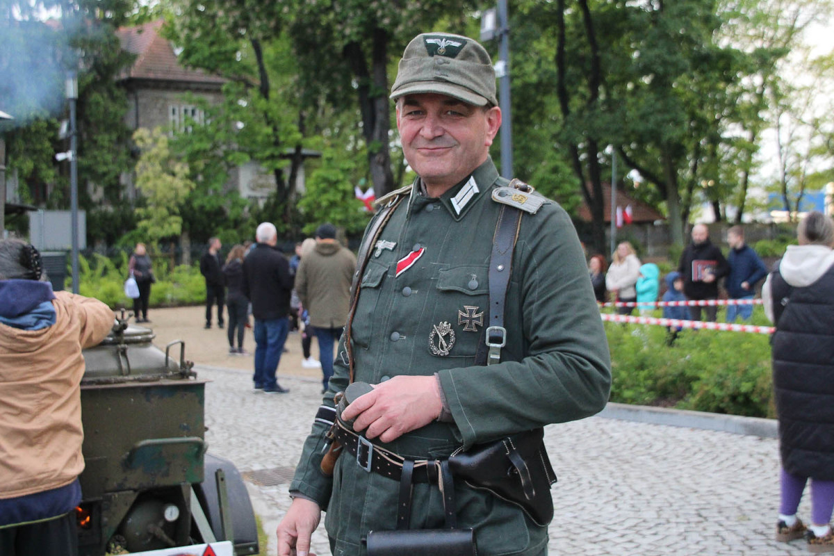 Inscenizacja walki Polaków z Niemcami z czasów II wojny światowej