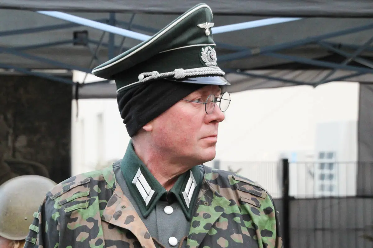 Inscenizacja walki Polaków z Niemcami z czasów II wojny światowej