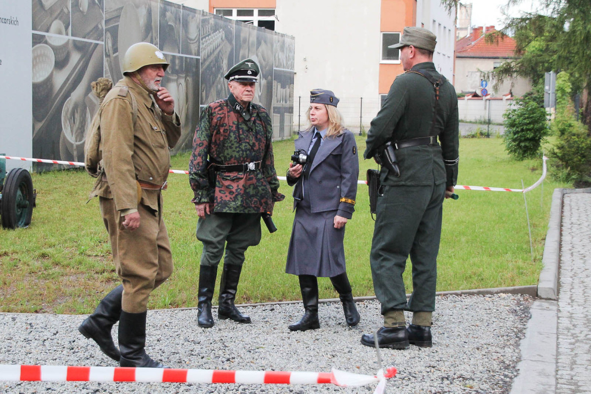 Inscenizacja walki Polaków z Niemcami z czasów II wojny światowej