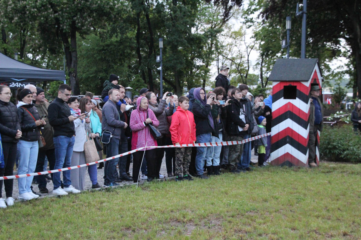 Inscenizacja walki Polaków z Niemcami z czasów II wojny światowej
