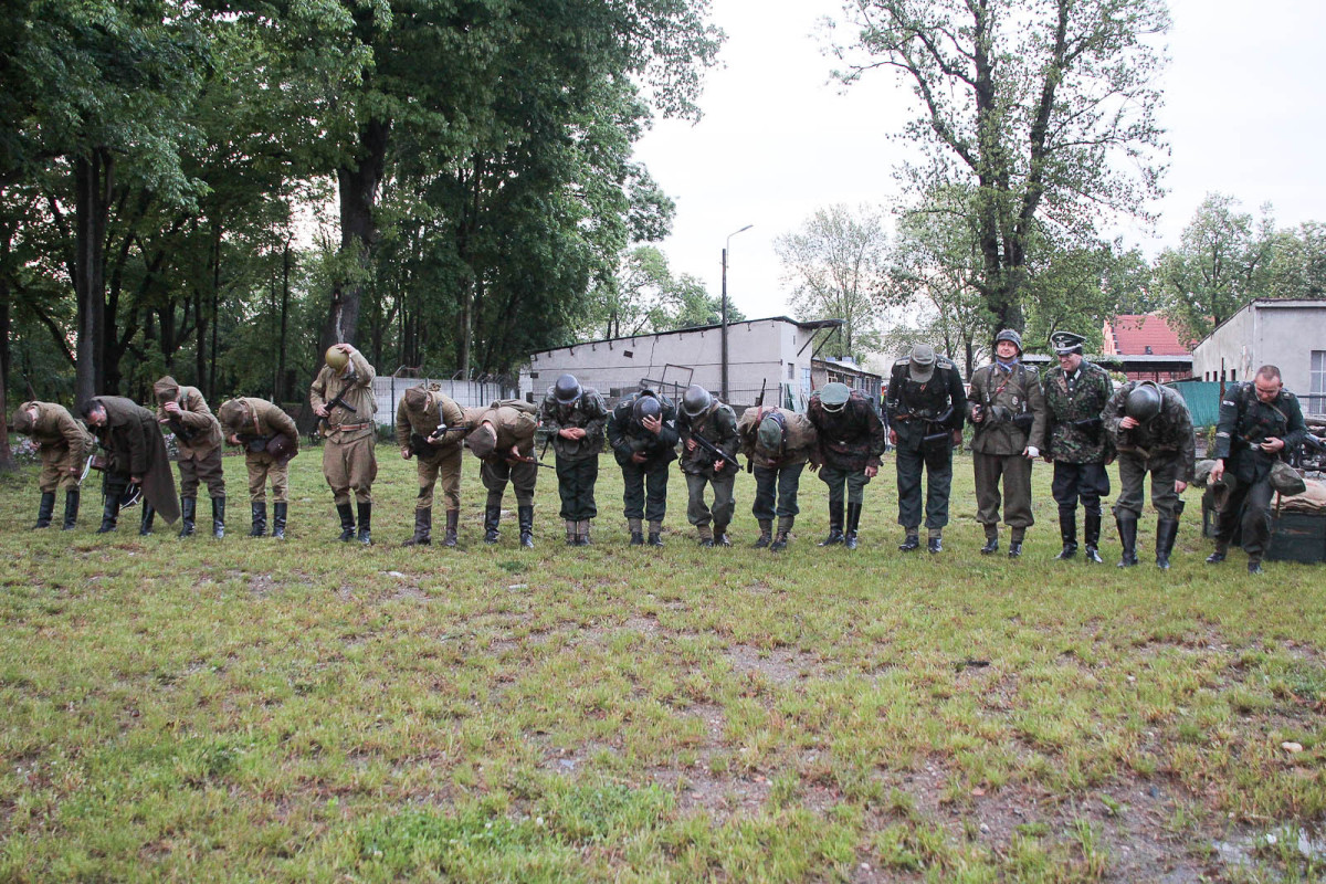 Inscenizacja walki Polaków z Niemcami z czasów II wojny światowej