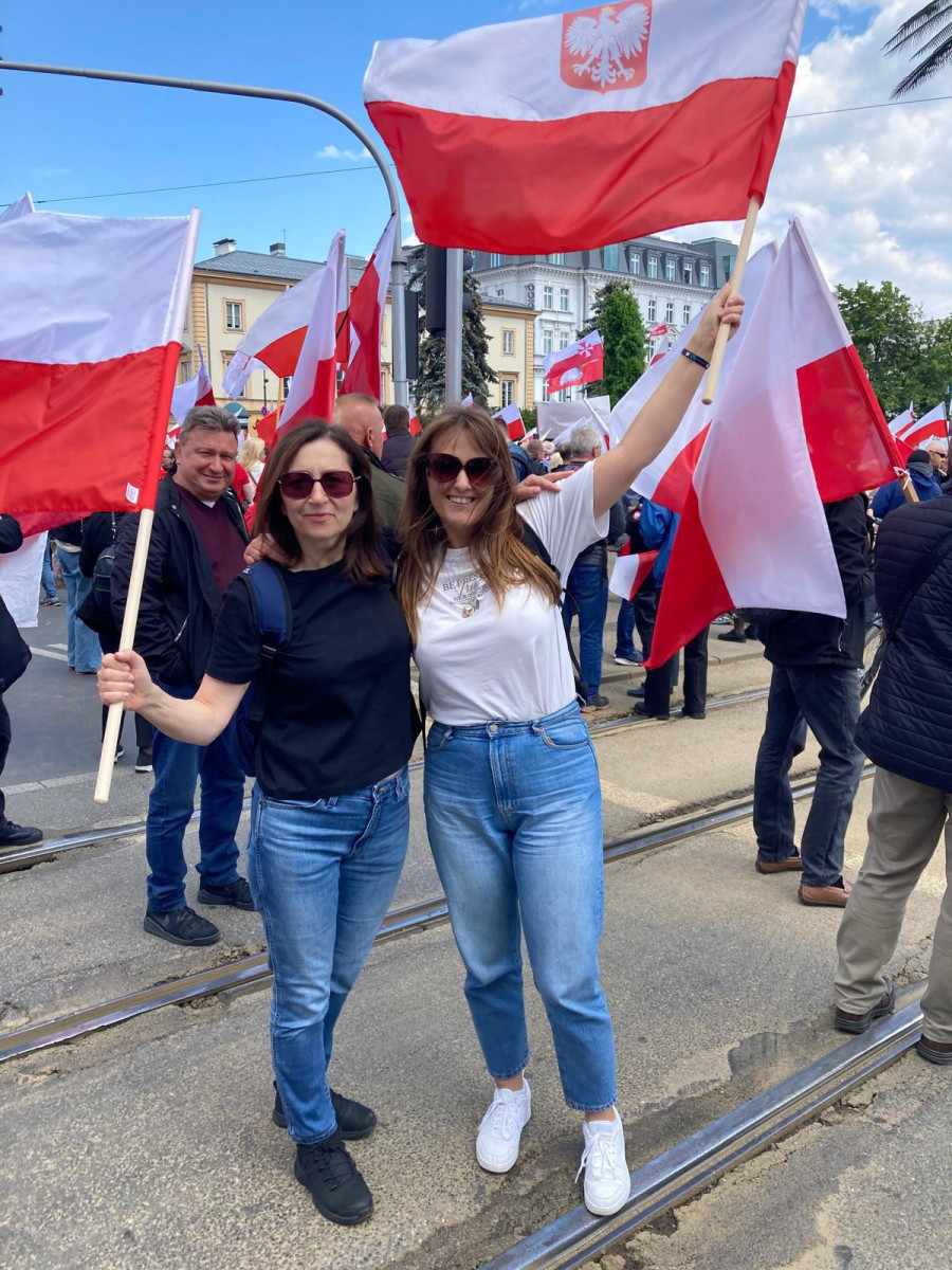 Uczestnicy marszu Karola Nawrockiego