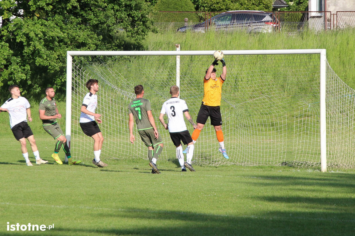 Galeria z meczu BKS Bolesławiec - Twardy Świętoszów - 27 maja 2025