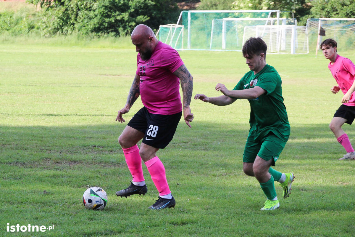 Galeria z meczu BKS II Bolesławiec - KS Kolonia Bolesławiec