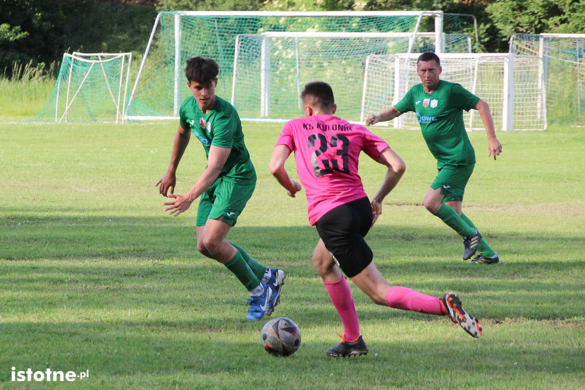 Galeria z meczu BKS II Bolesławiec - KS Kolonia Bolesławiec