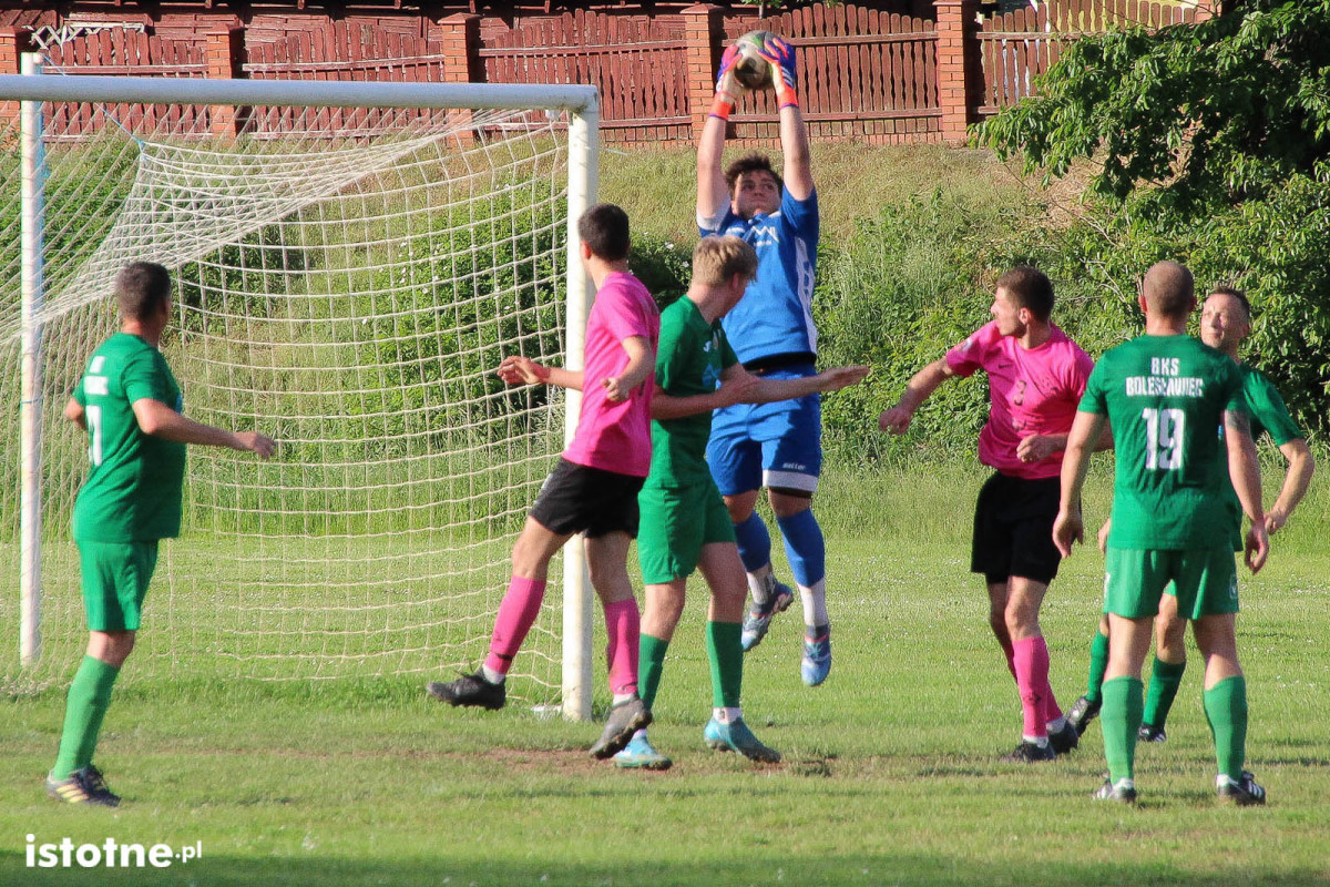 Galeria z meczu BKS II Bolesławiec - KS Kolonia Bolesławiec